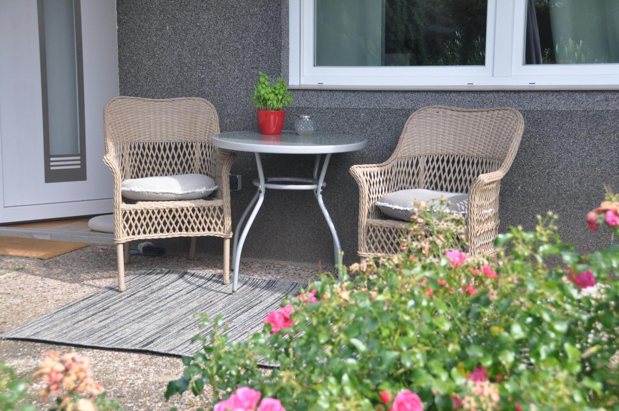 Apartment 2-zimmer Mit Terrasse, Fernblick, Natur, Ruhig - Marburg